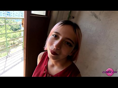 ❤️ Student Sensual suger en främling i Outback - sperma i ansiktet ❌ Porno at us ❌️